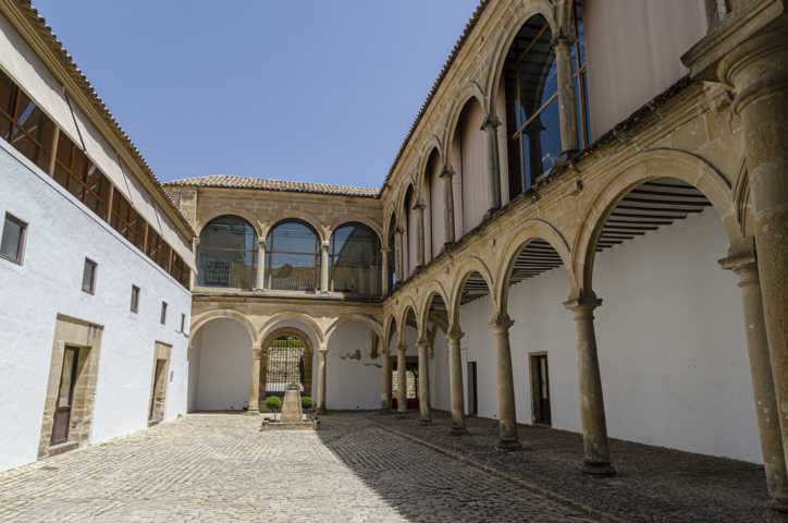 Jaén - Úbeda 054 - Hospital de Santiago.jpg